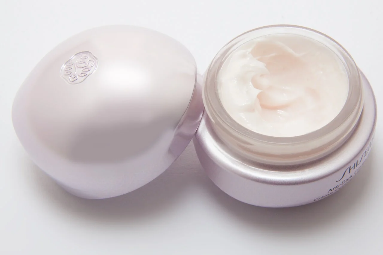 The Best Eye Creams According To Your Under Eye Skin Concerns