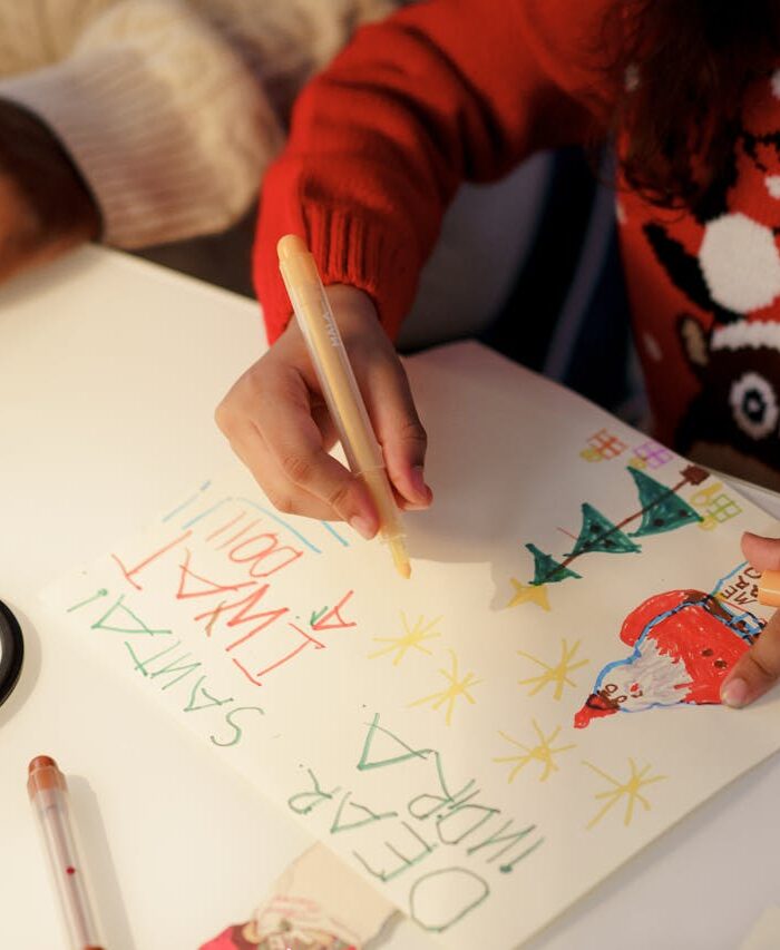 Mindful Christmas Coloring: Ways to Be Present and Connect with Family (Includes Printables)